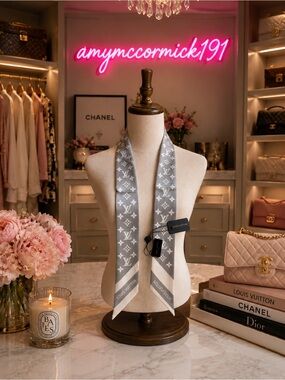 Luxury Silver Gray LV Monogram 100% silk bag scarf/ scarf - New